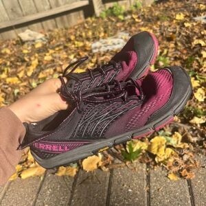 Vibram shoes women’s size 6.5